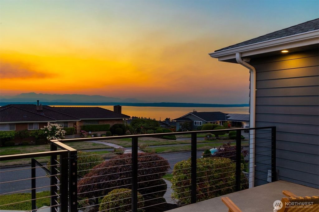 Photo of 9214 21st Avenue NW, Seattle, WA 98117 (MLS # 2428969)