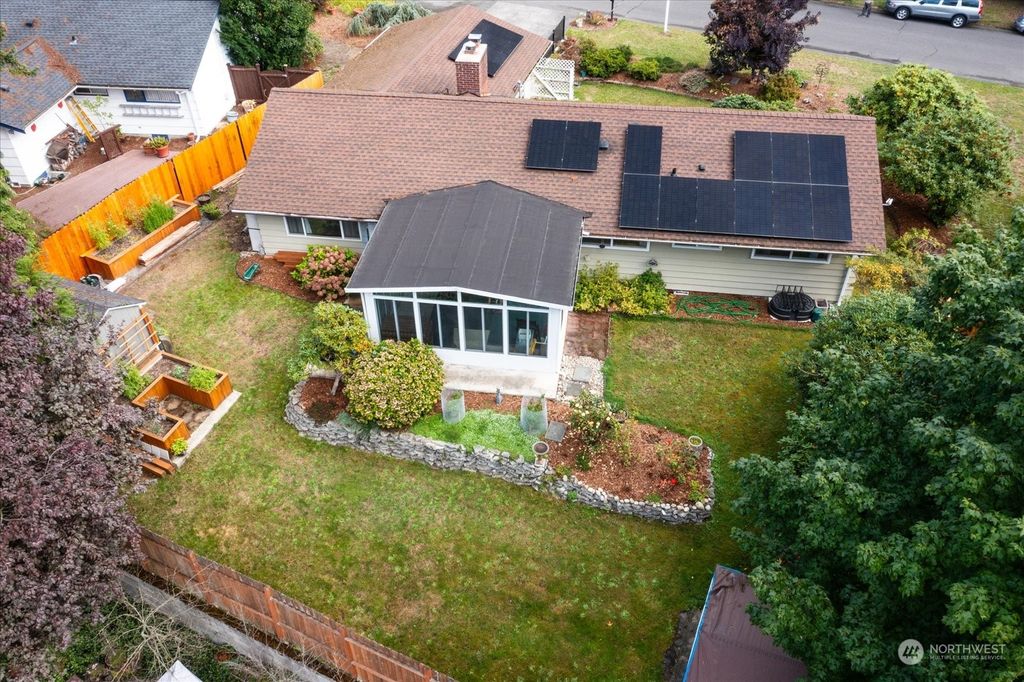 Photo of 23212 63rd Avenue W, Mountlake Terrace, WA 98043 (MLS # 2294108)