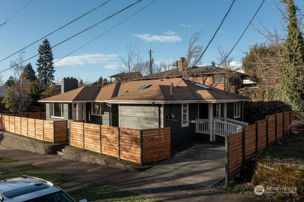 Photo of 2904 S College Street, Seattle, WA 98144 (MLS # 2033712)