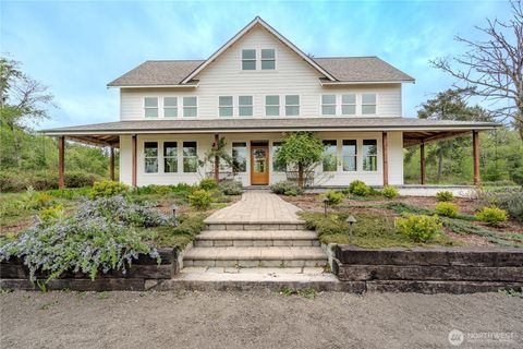 Photo of 9403 Lohrer Lane NE, Olympia, WA 98516 (MLS # 2514154)