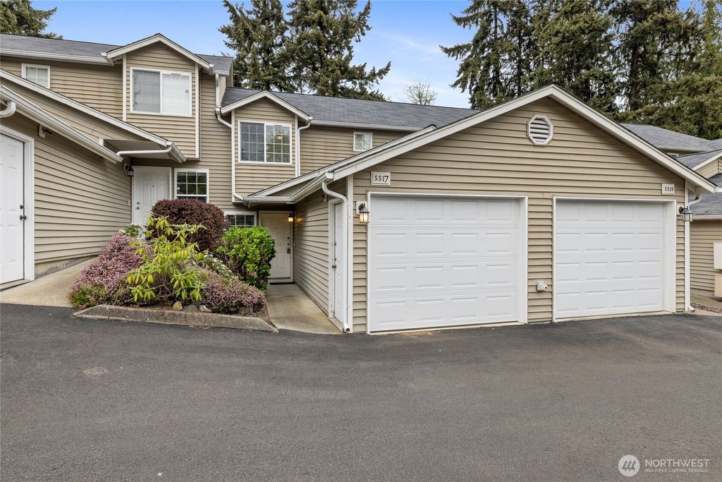 Photo of 5517 E 99th St Ct Ct #58, Puyallup, WA 98373 (MLS # 2511566)