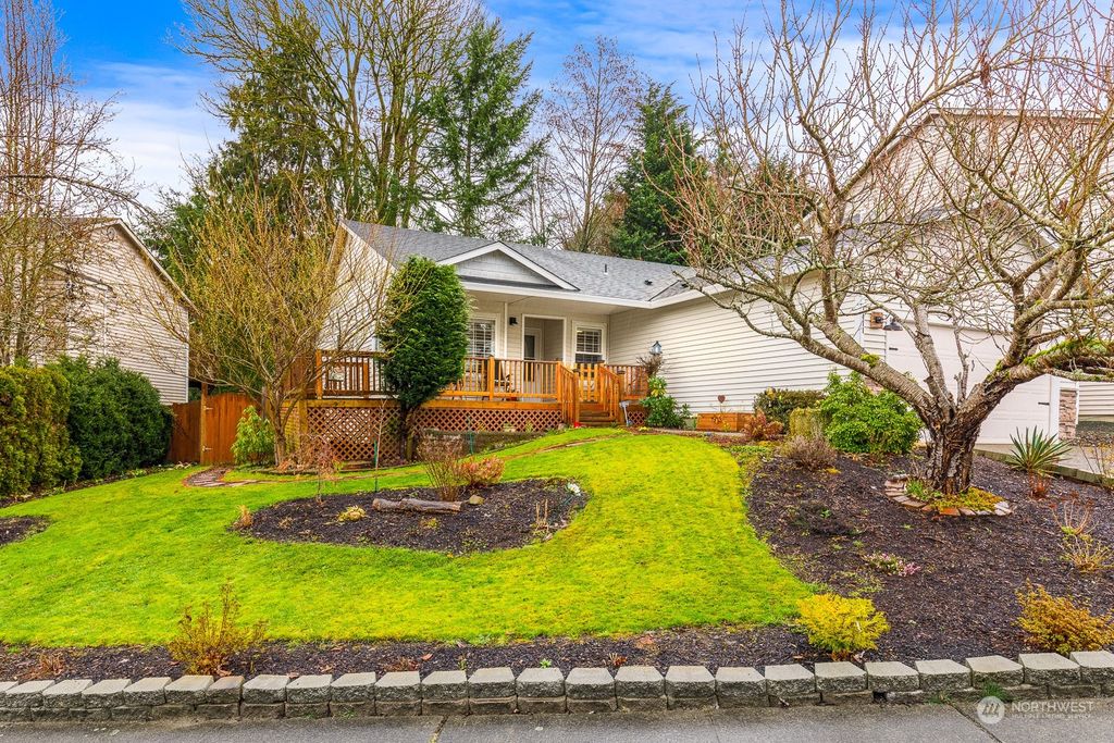 Photo of 1411 114th Avenue SE, Lake Stevens, WA 98258 (MLS # 2204516)