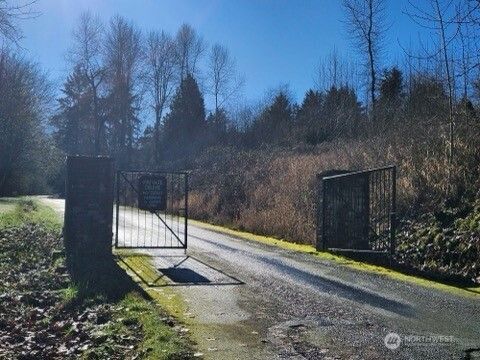 6414 74th Street E Puyallup WA 98371