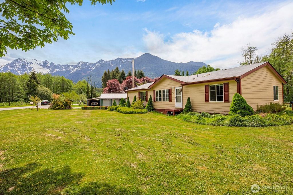 Photo of 31312 370th Avenue NE, Arlington, WA 98223 (MLS # 2372776)