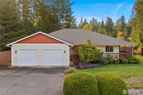Photo of 13802 12th Avenue NW, Gig Harbor, WA 98332 (MLS # 2480696)