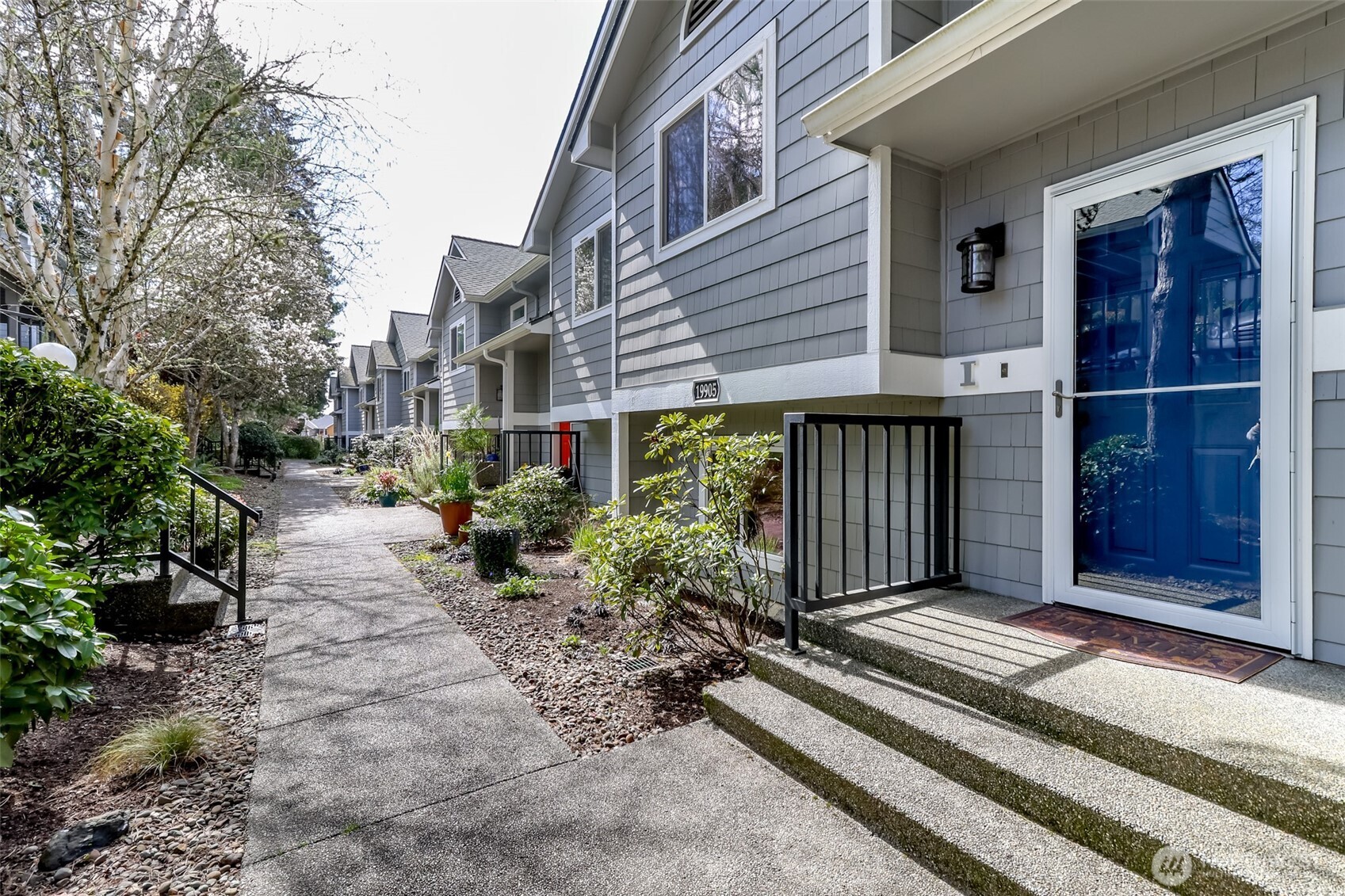 19905 4th Avenue NE I