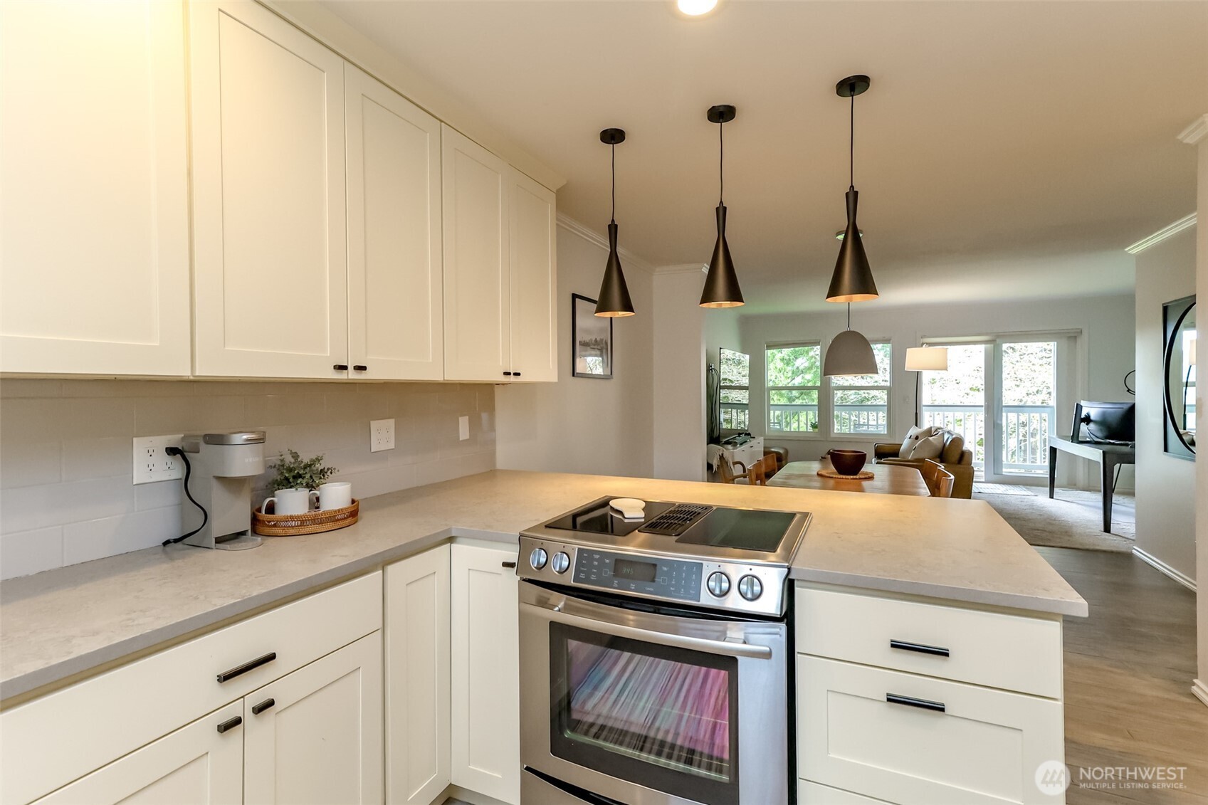 19905 4th Avenue NE I