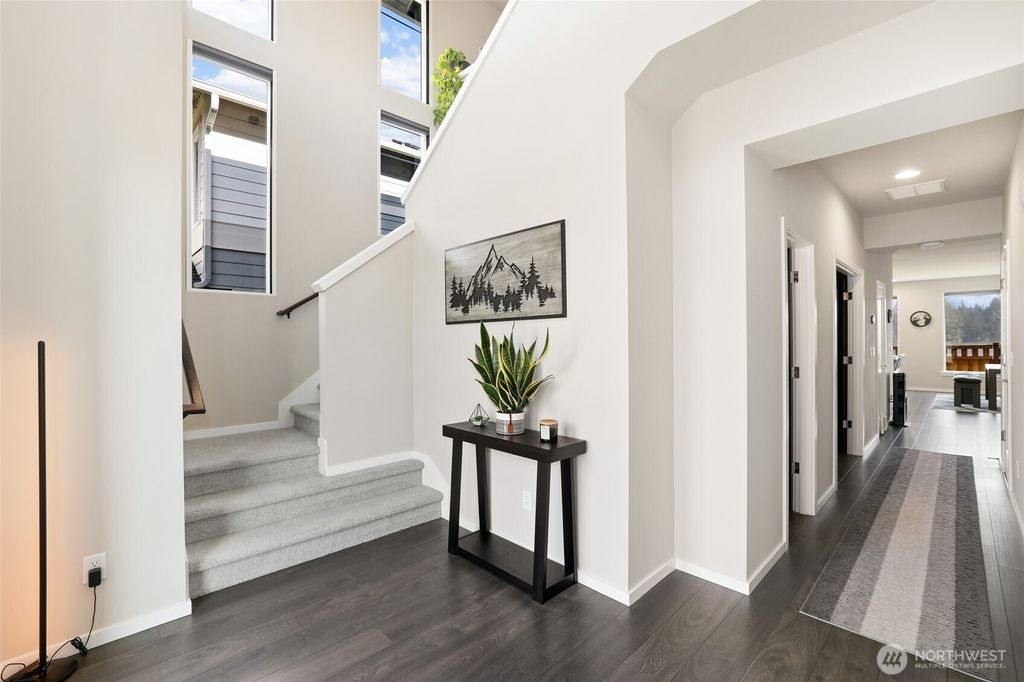 Photo of 18983 129th Street Ct E, Bonney Lake, WA 98391 (MLS # 2499824)