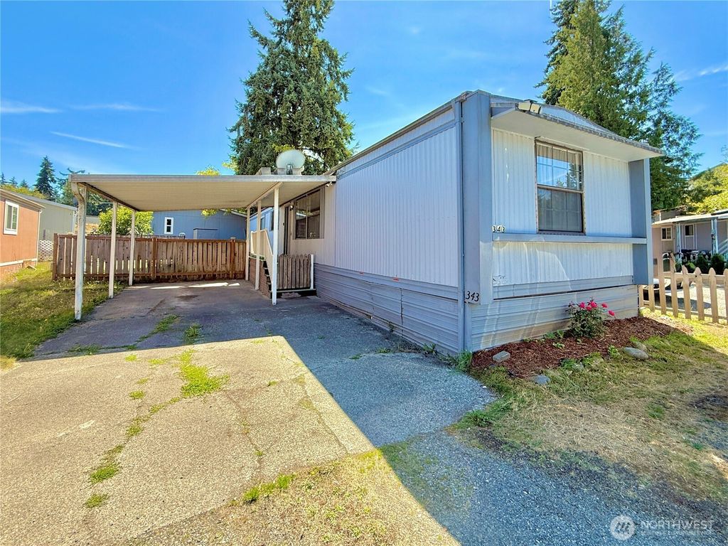 Photo of 3001 S 288th Street #343, Federal Way, WA 98003 (MLS # 2424399)