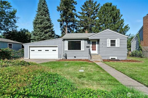 Photo of 937 Penrose Street, Walla Walla, WA 99362 (MLS # 2403119)