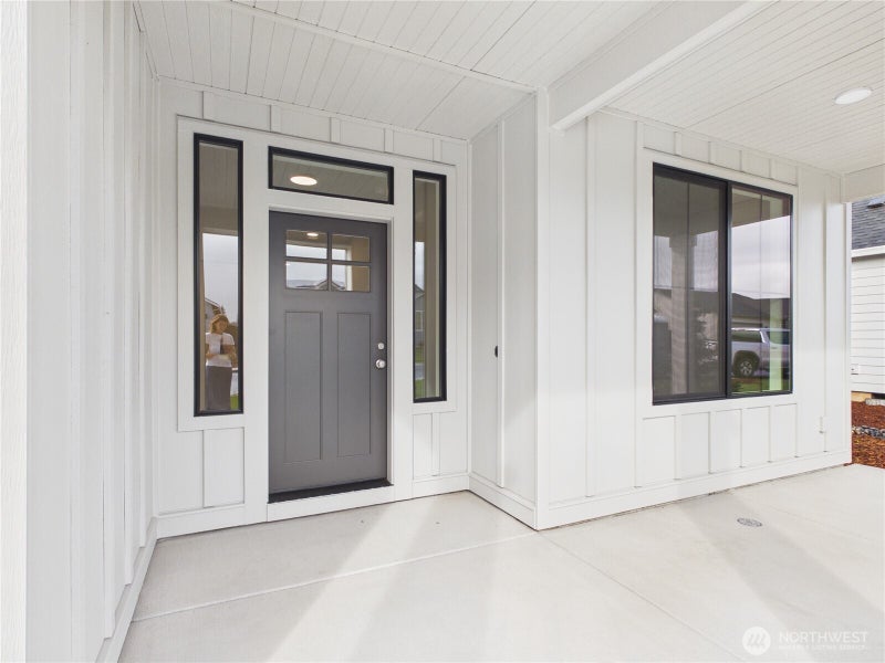 605 Powell Avenue