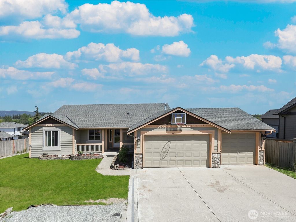 Photo of 28101 73rd Avenue NW, Stanwood, WA 98292 (MLS # 2381529)