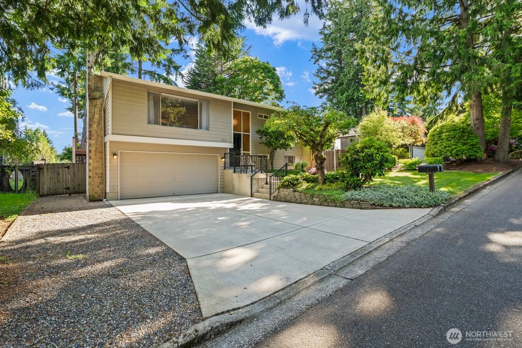 Photo of 9223 NE 133rd Street, Kirkland, WA 98034 (MLS # 2367446)