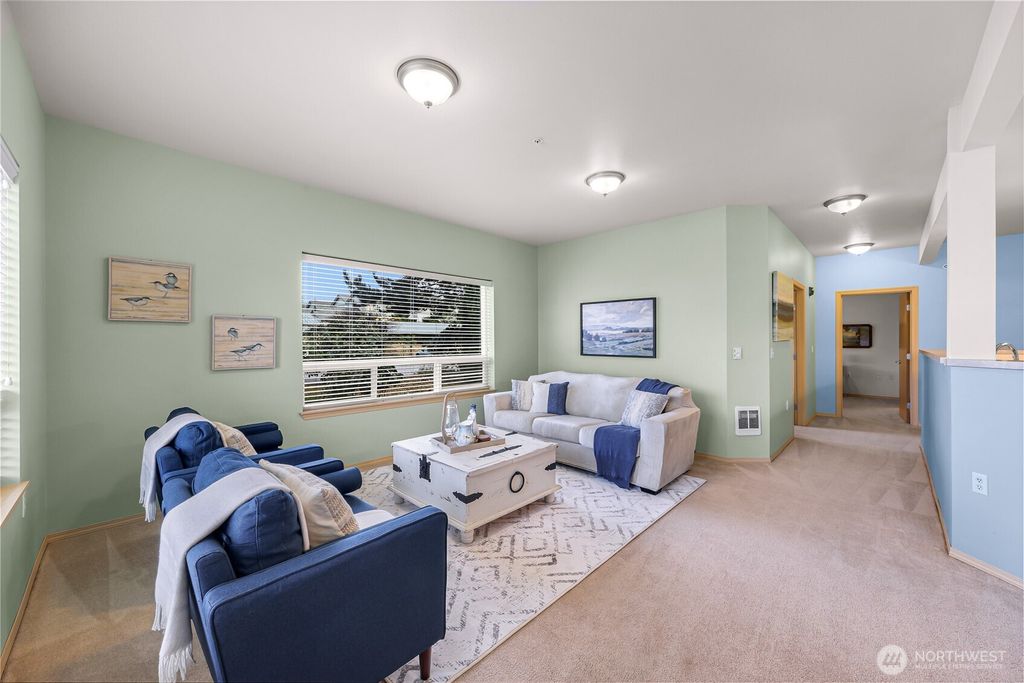 Photo of 504 Darby Drive #102, Bellingham, WA 98226 (MLS # 2477538)