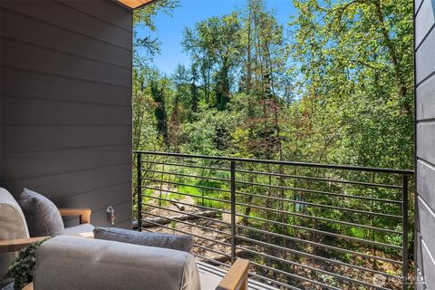 14838 NE 2nd Court Bellevue WA 98007