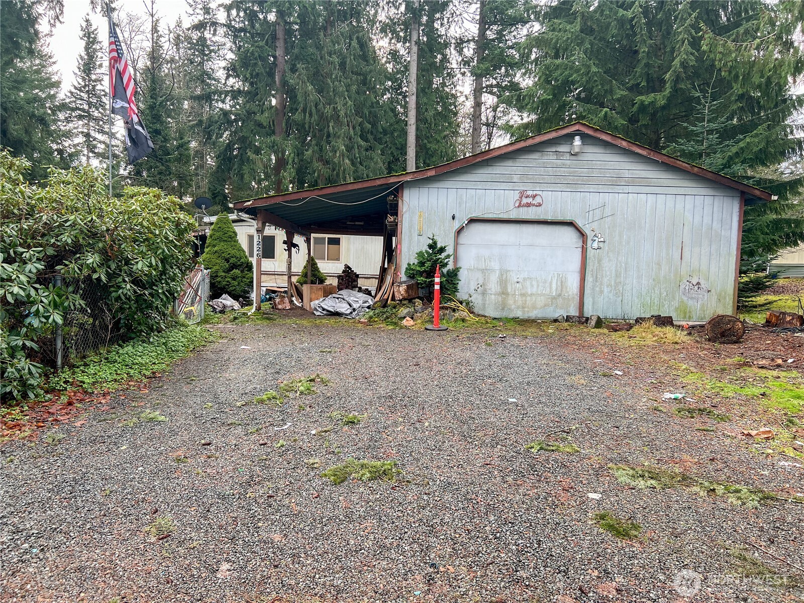 1226 128th Street NW