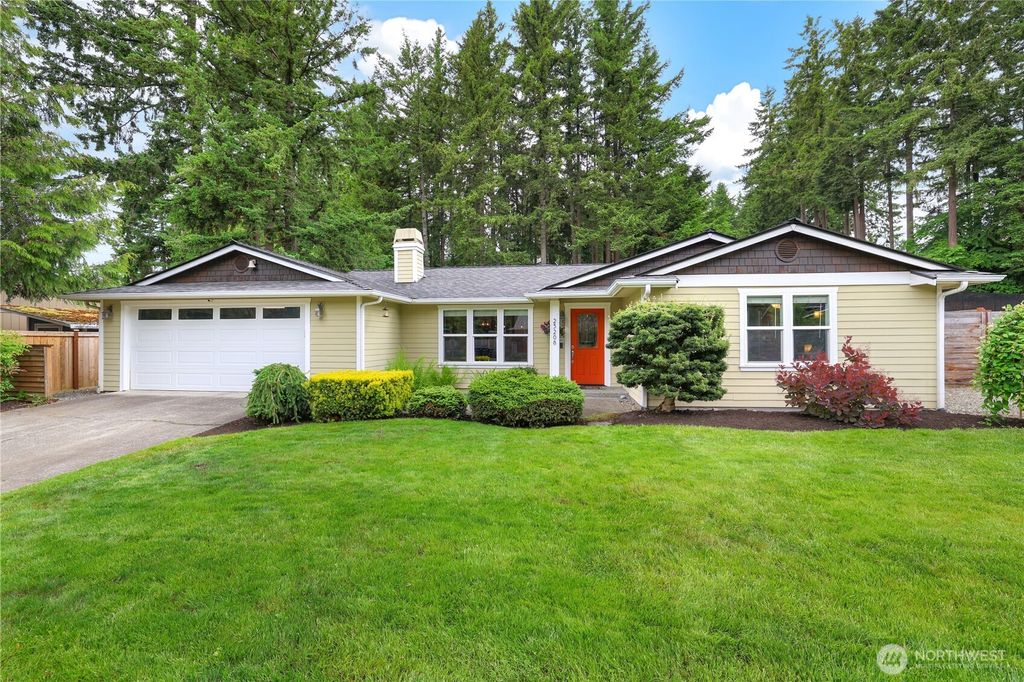 Photo of 23208 SE 267th Place, Maple Valley, WA 98038 (MLS # 2386957)
