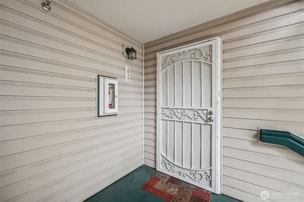 Photo of 12505 4th Avenue W #2040, Everett, WA 98204 (MLS # 2455718)