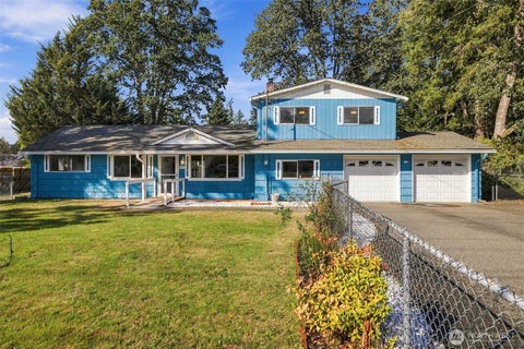 Photo of 8419 WASHINGTON Boulevard SW, Lakewood, WA 98498 (MLS # 2577692)