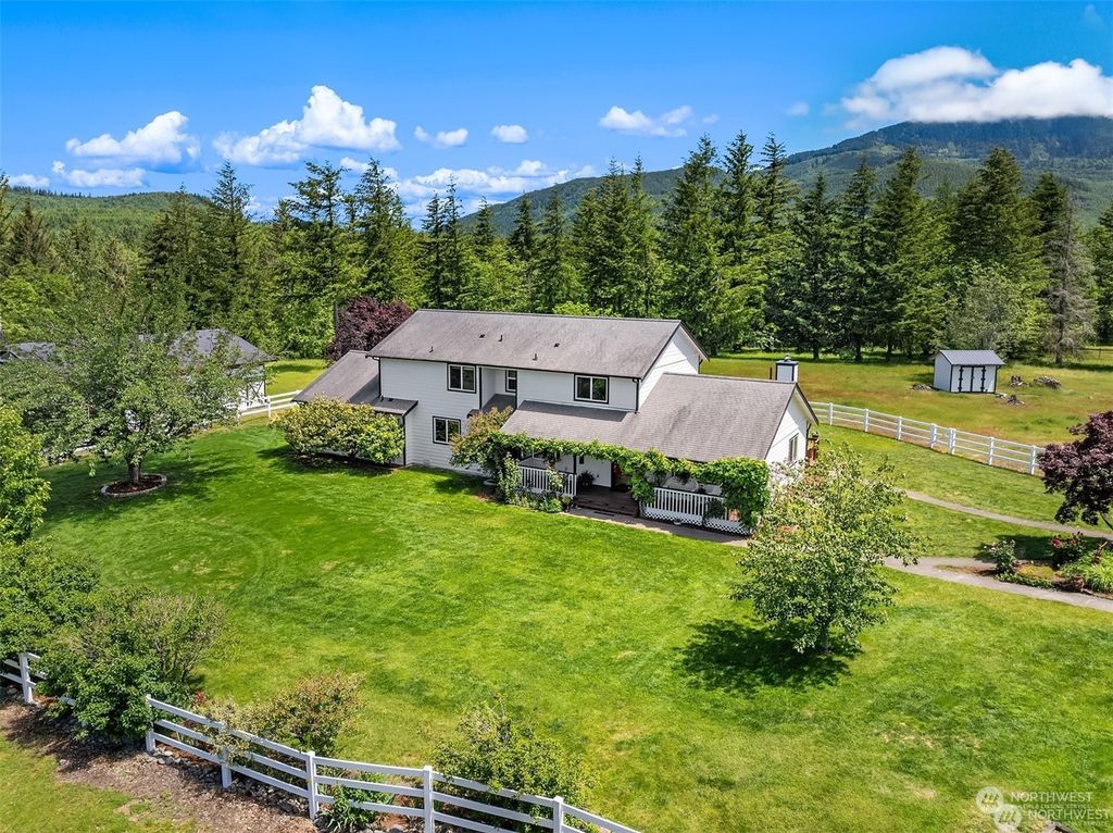 Photo of 30224 321st Avenue SE, Ravensdale, WA 98051 (MLS # 2288943)