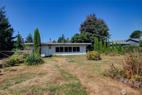 Photo of 6749 Guide Meridian Road, Lynden, WA 98264 (MLS # 2564575)