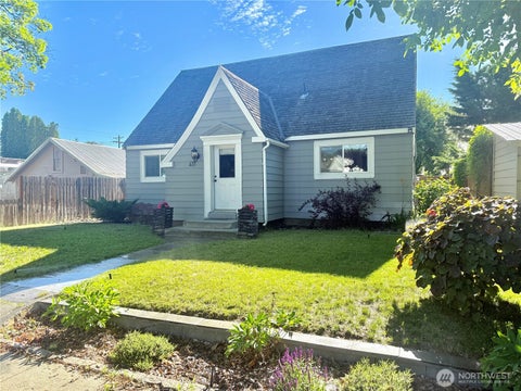 Photo of 411 Ash Street S, Omak, WA 98841 (MLS # 2540899)