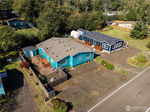 525 Duck Lake Drive NE Ocean Shores WA 98569