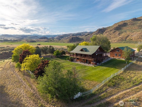 Photo of 112 Pine Creek Road, Tonasket, WA 98855 (MLS # 2522347)