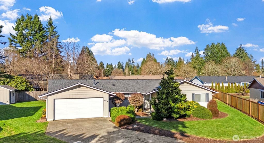 Photo of 916 Cathy Court SE, Tumwater, WA 98501 (MLS # 2479043)