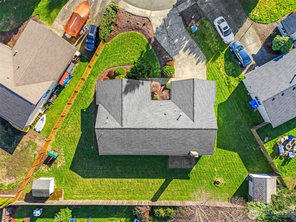 Photo of 916 Cathy Court SE, Tumwater, WA 98501 (MLS # 2479043)