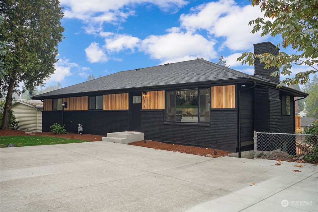 Photo of 14918 58th Avenue S, Tukwila, WA 98168 (MLS # 2031973)
