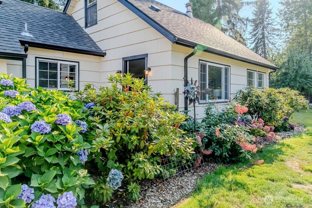 23425 SE 440th Street