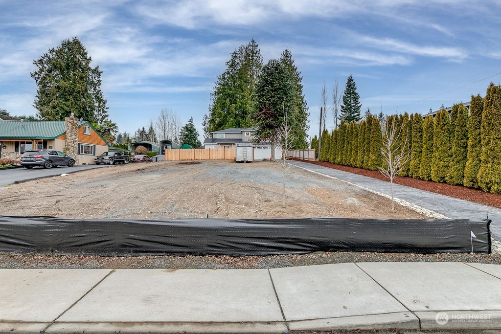 Photo of 0 xxx Lot 2 Wetmore Avenue, Everett, WA 98203 (MLS # 2031766)