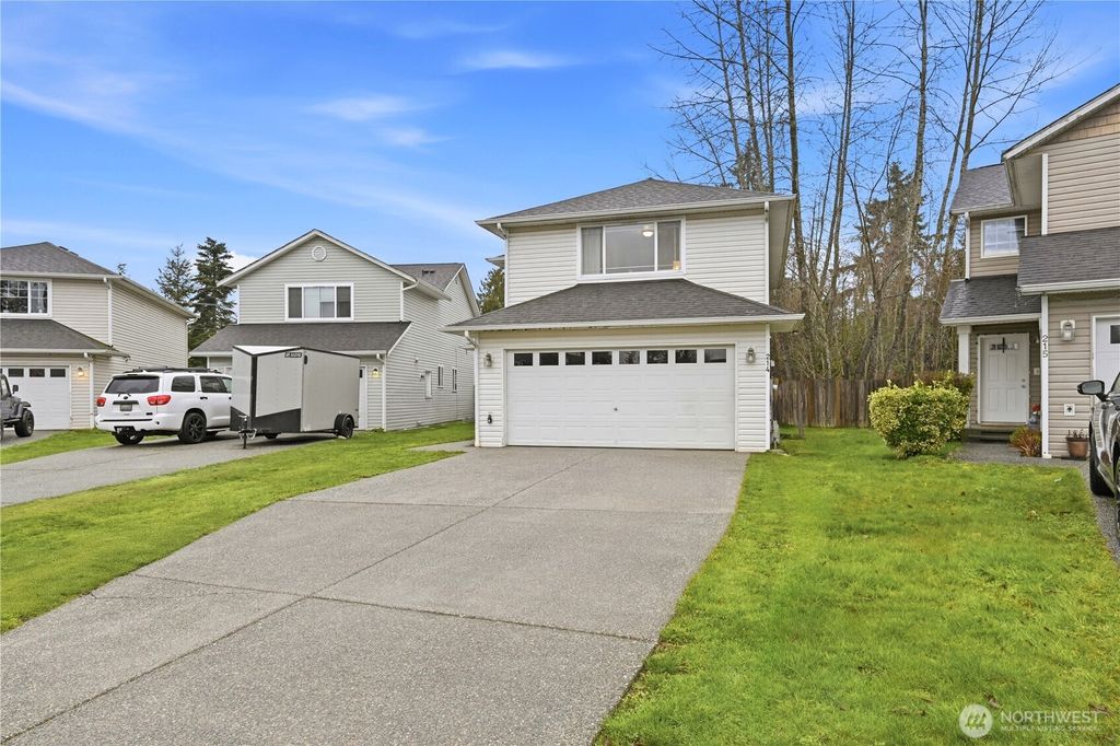 Photo of 214 99th Drive SE, Lake Stevens, WA 98258 (MLS # 2487230)