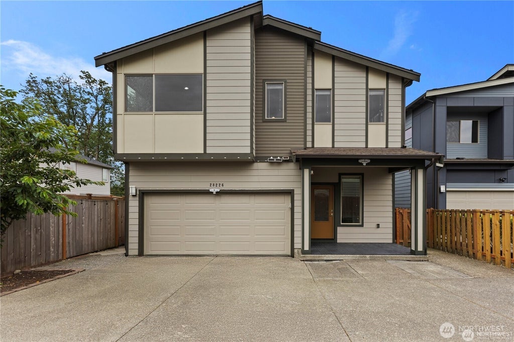 Photo of 28226 226th Place SE, Maple Valley, WA 98038 (MLS # 2571736)