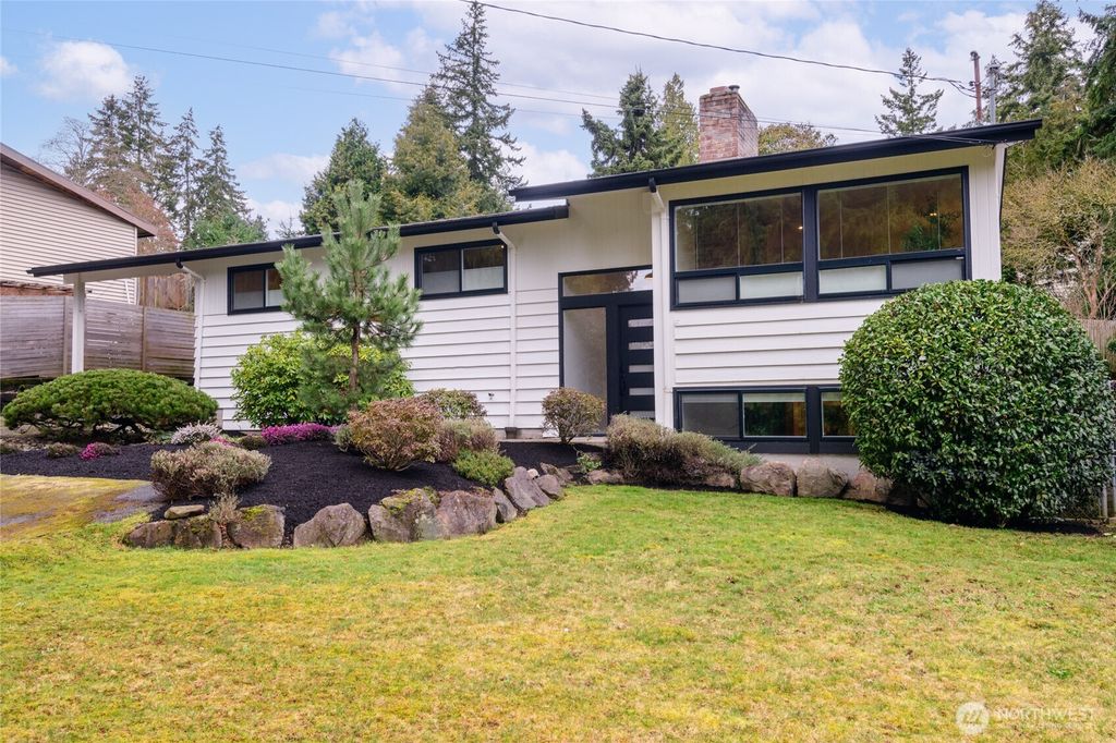 Photo of 18340 Meridian Avenue N, Shoreline, WA 98133 (MLS # 2344639)