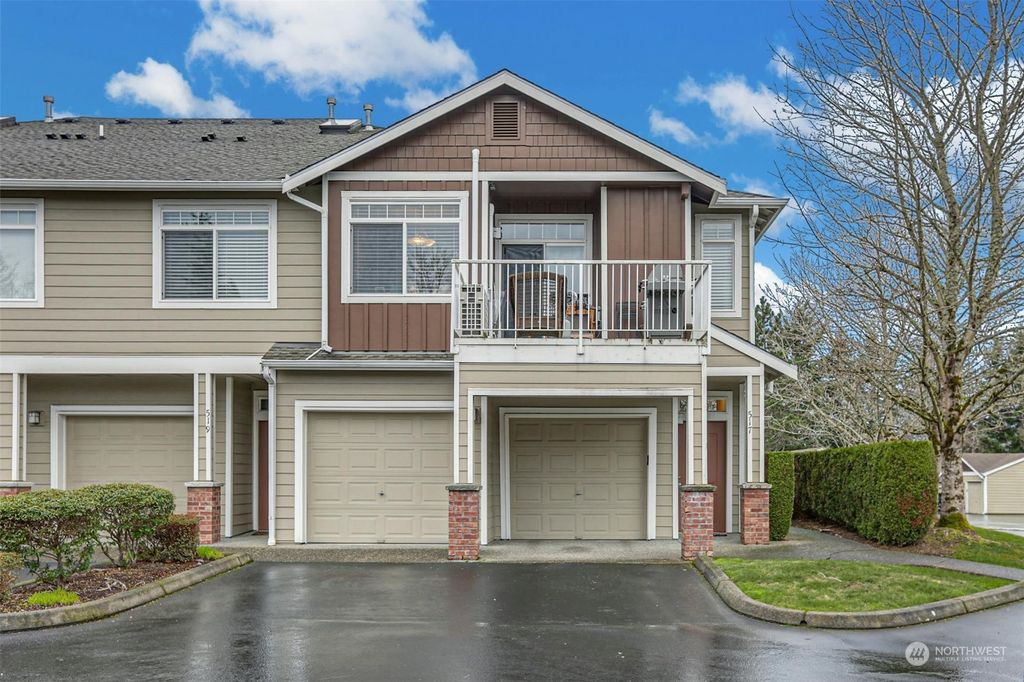 Photo of 517 241st Lane SE #W4, Sammamish, WA 98074 (MLS # 2201066)