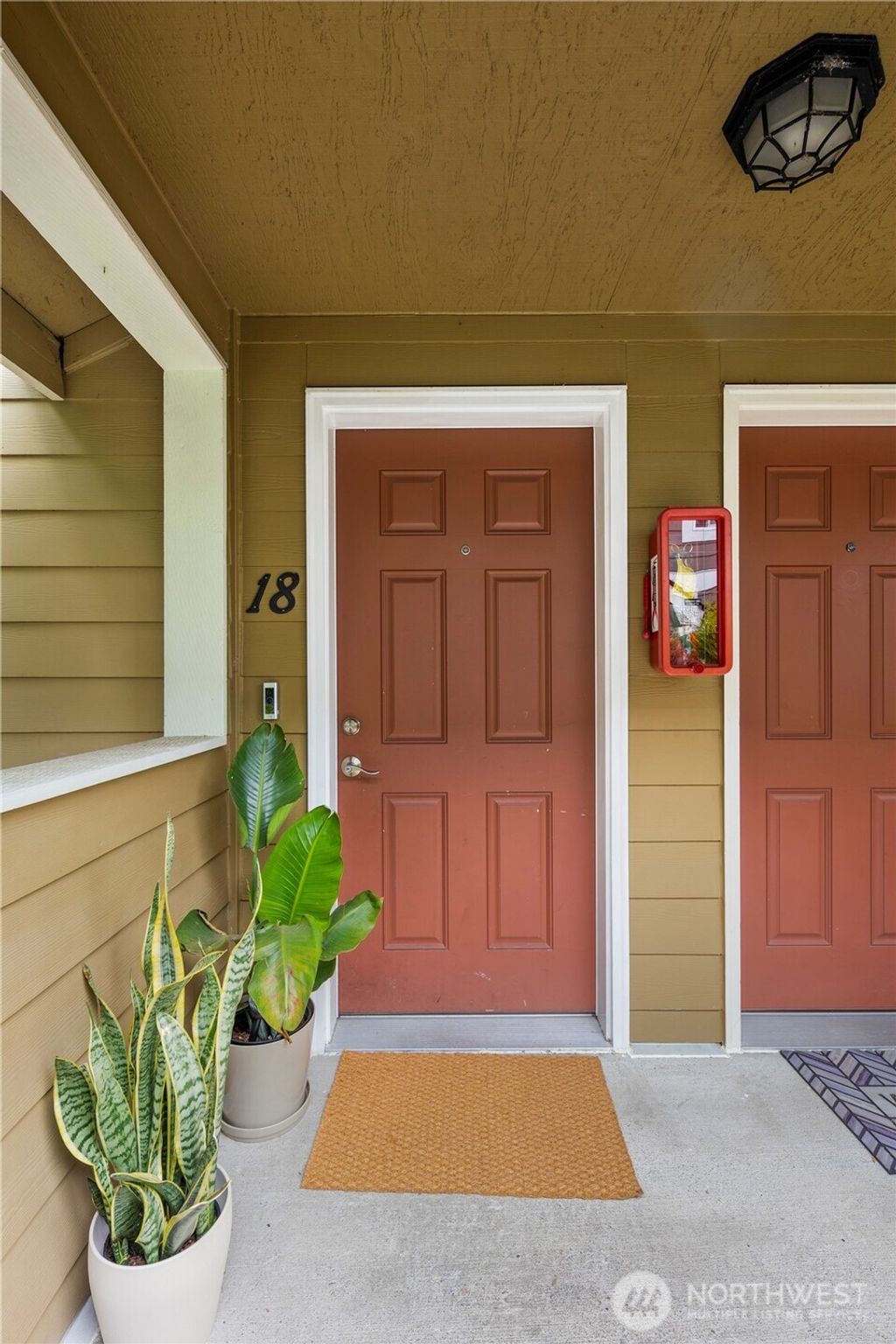 Photo of 12014 113th Avenue Ct E #18, Puyallup, WA 98374 (MLS # 2510932)