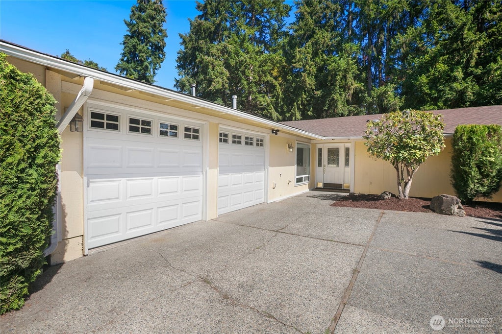Photo of 1012 179th Place NE, Bellevue, WA 98008 (MLS # 2580175)