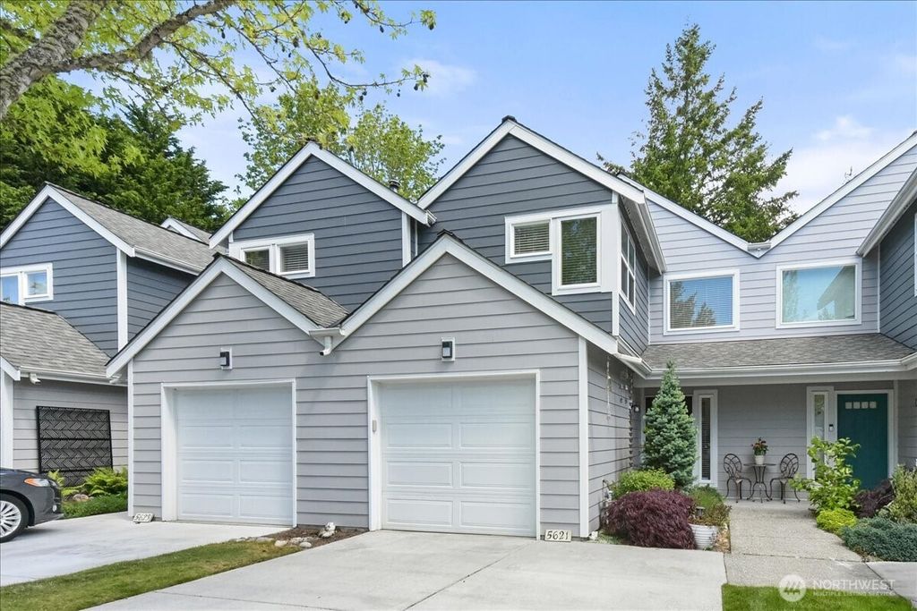 Photo of 5621 N Grove Drive #4, Mukilteo, WA 98275 (MLS # 2385886)