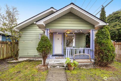 Photo of 4602 6th Avenue NW, Seattle, WA 98107 (MLS # 2465058)