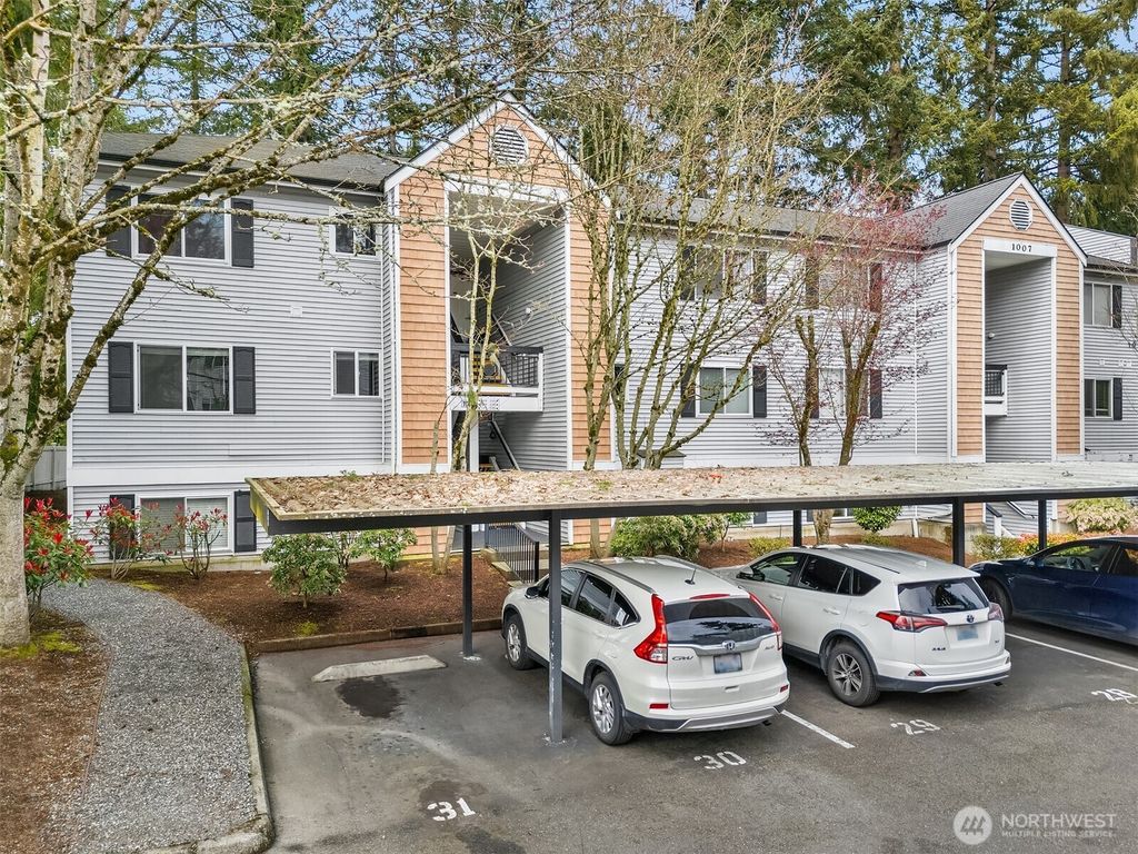 Photo of 1007 156th Avenue NE #B-209, Bellevue, WA 98007 (MLS # 2495939)