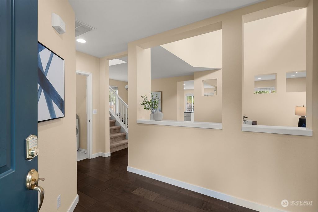 Photo of 1338 226th Court SE, Sammamish, WA 98075 (MLS # 2270257)