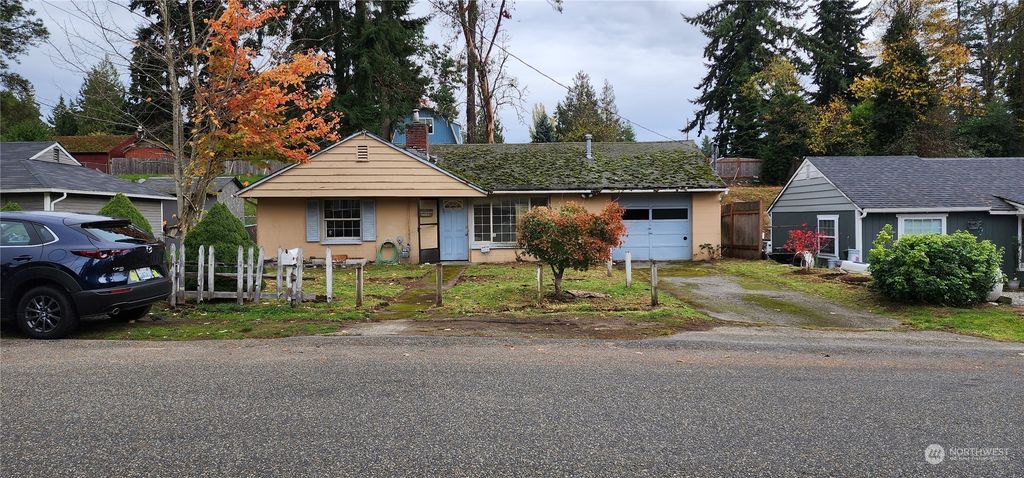Photo of 23501 55th Avenue W, Mountlake Terrace, WA 98043 (MLS # 2179375)