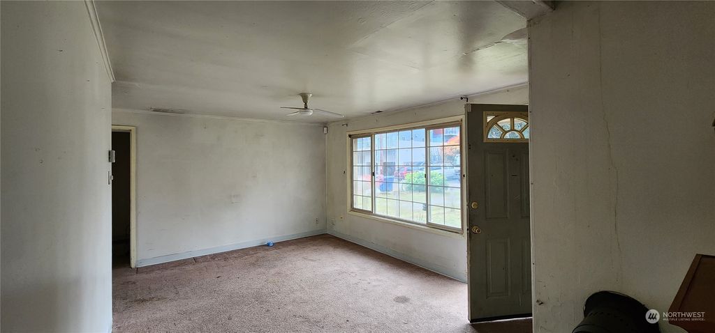 Photo of 23501 55th Avenue W, Mountlake Terrace, WA 98043 (MLS # 2179375)