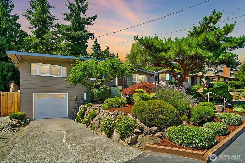 Photo of 10845 34th Avenue SW, Seattle, WA 98146 (MLS # 2325861)