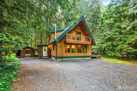Photo of 7074 Rainier Way, Deming, WA 98244 (MLS # 2439805)