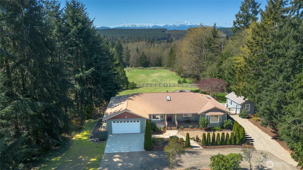 Photo of 27587 Heavenly Place NE, Kingston, WA 98346 (MLS # 2502358)