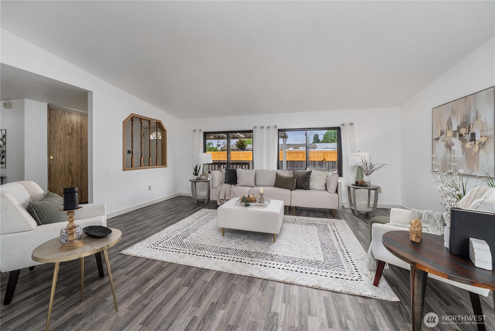 111 Aspen Lane S