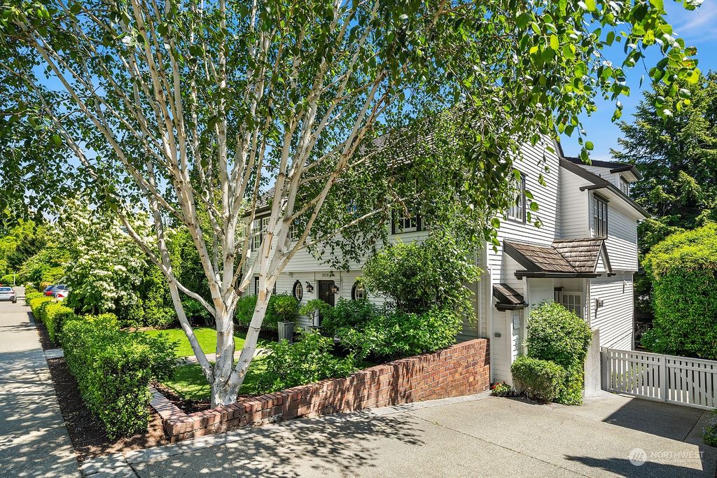 Photo of 1928 Shenandoah Drive E, Seattle, WA 98112 (MLS # 2312385)